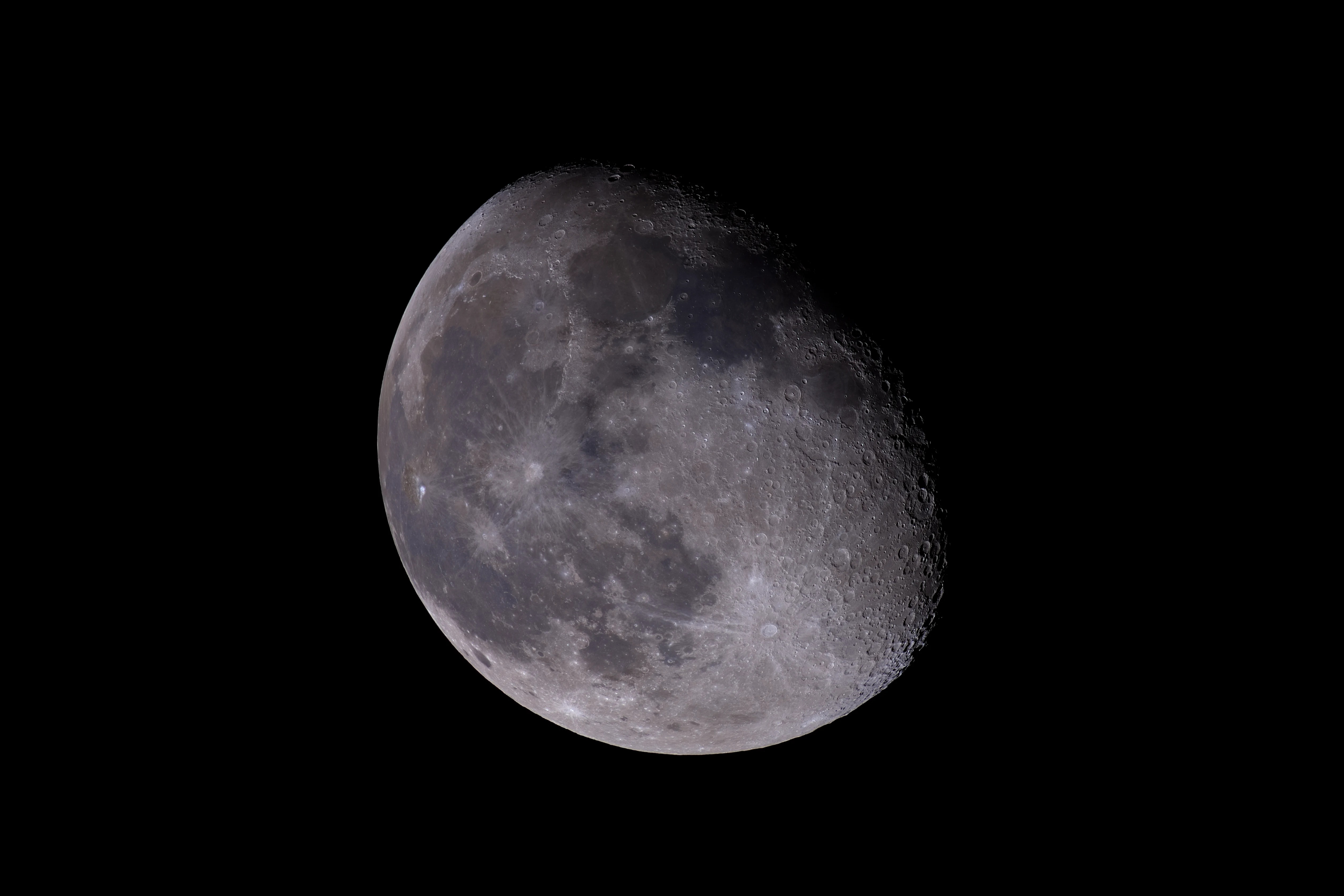 Waning gibbous moon (colour)